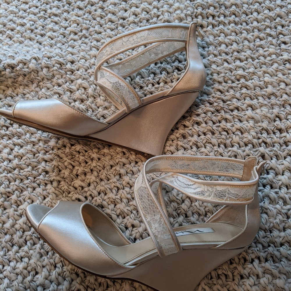 Nina New York white heels